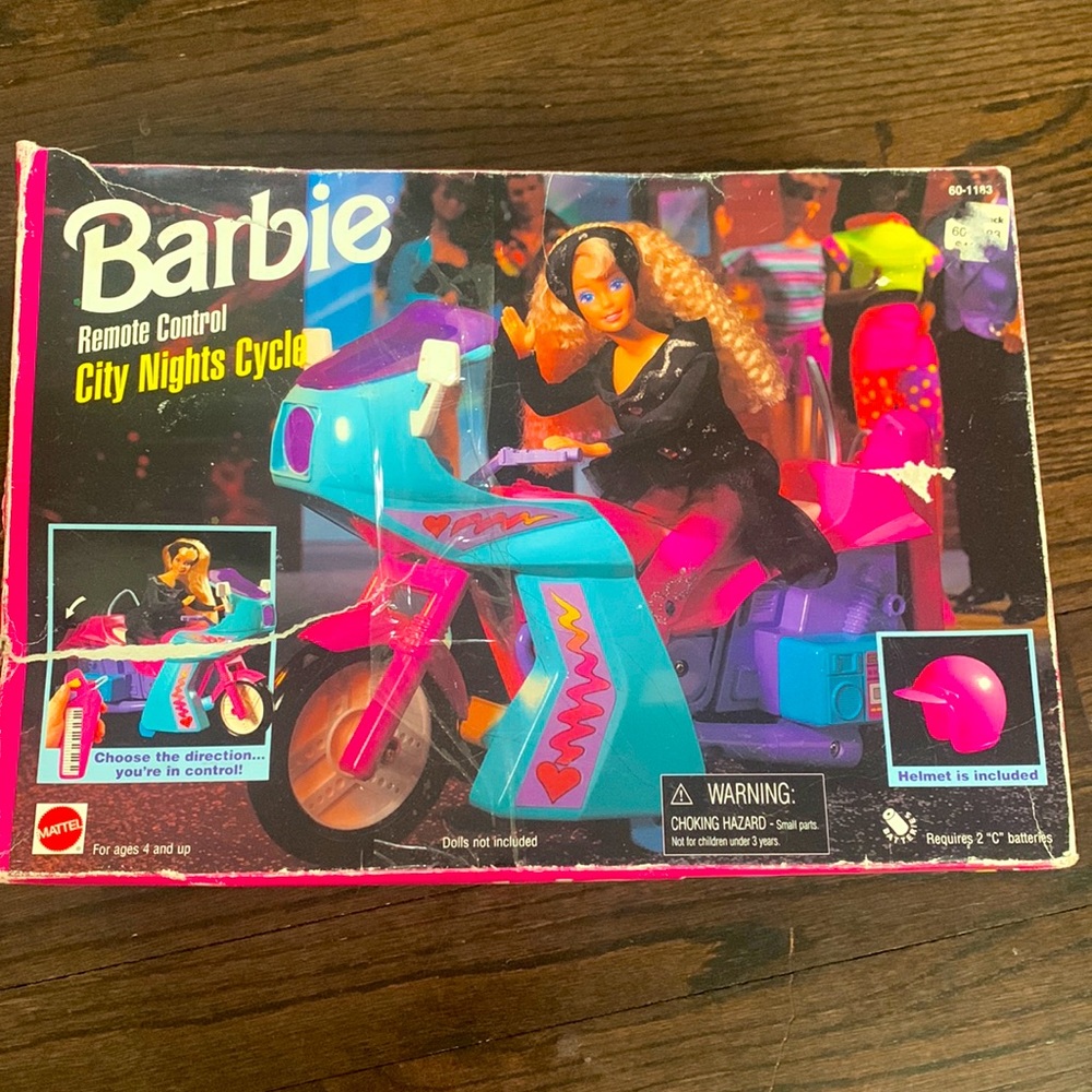 BARBIE RETRO VINTAGE SCOOTER NIB 1995